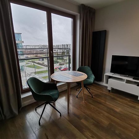 Nowoczesny Apartament Z Widokiem Apartment Varşovia Exterior foto