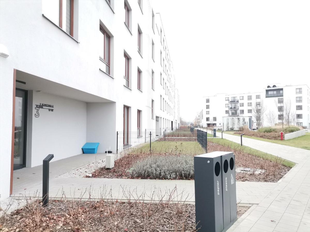 Nowoczesny Apartament Z Widokiem Apartment Varşovia Exterior foto