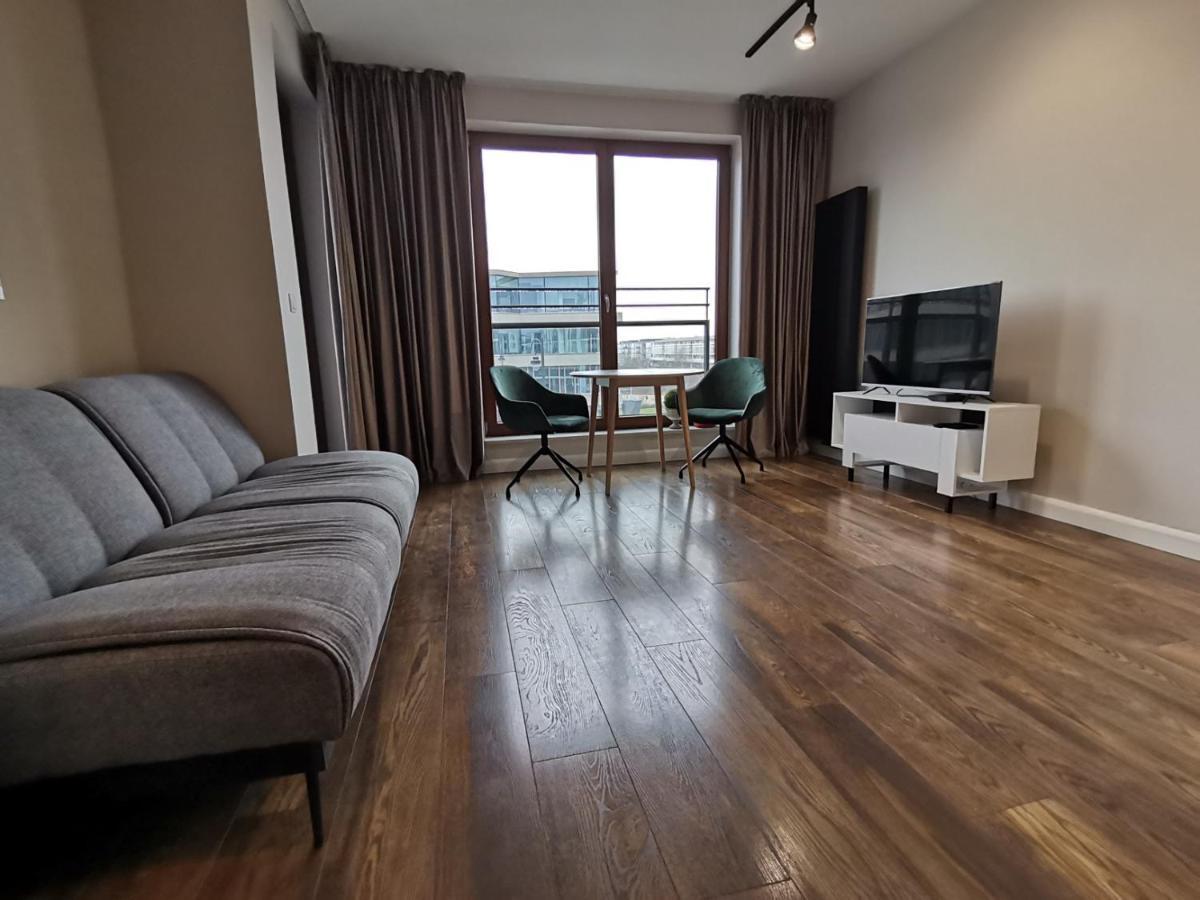 Nowoczesny Apartament Z Widokiem Apartment Varşovia Exterior foto